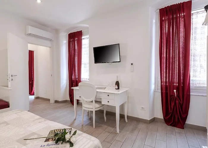 Il Poeta E La Stella Apartment *